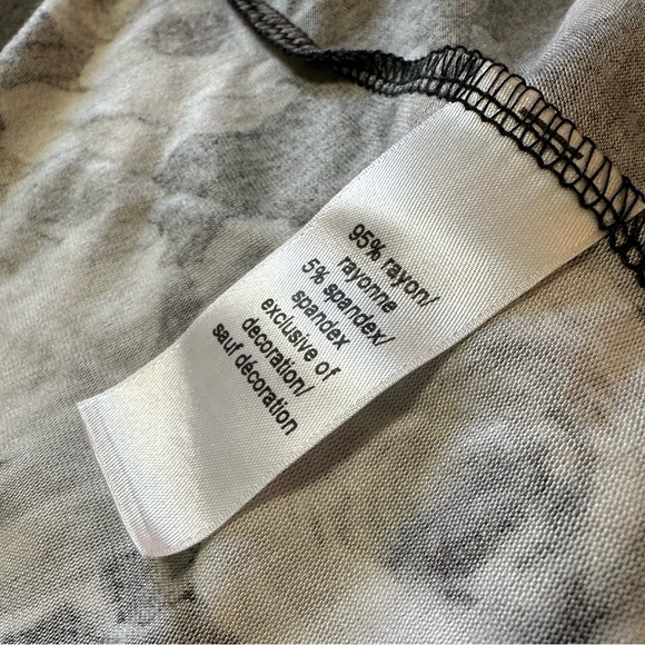 🖤MAURICE’S Black & White Floral Cardigan 3X NWT - Picture 6 of 12